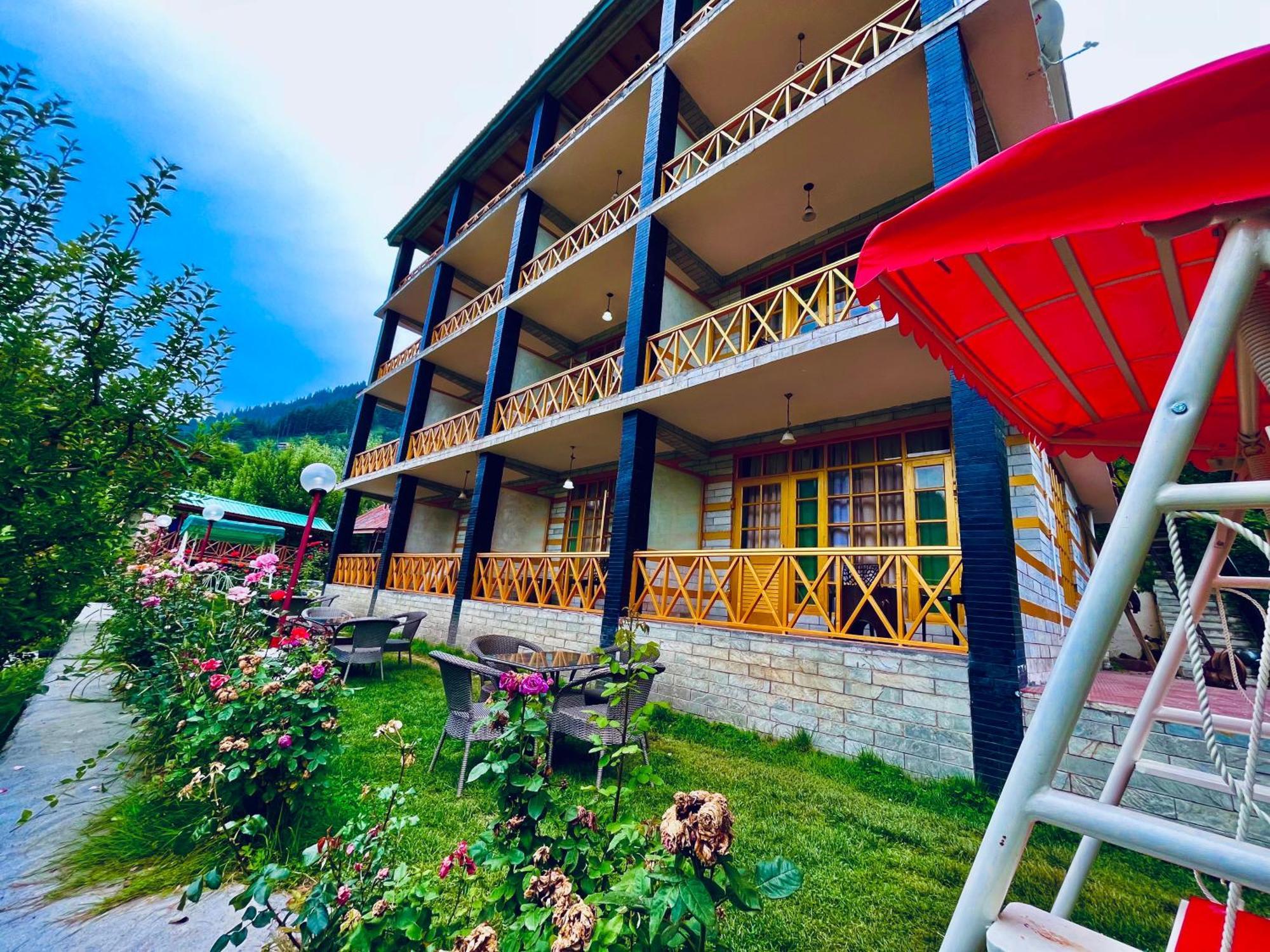 Naina Deventure Resort, Manali - Premium Rooms With Centrally Heated & Scenic View Kültér fotó