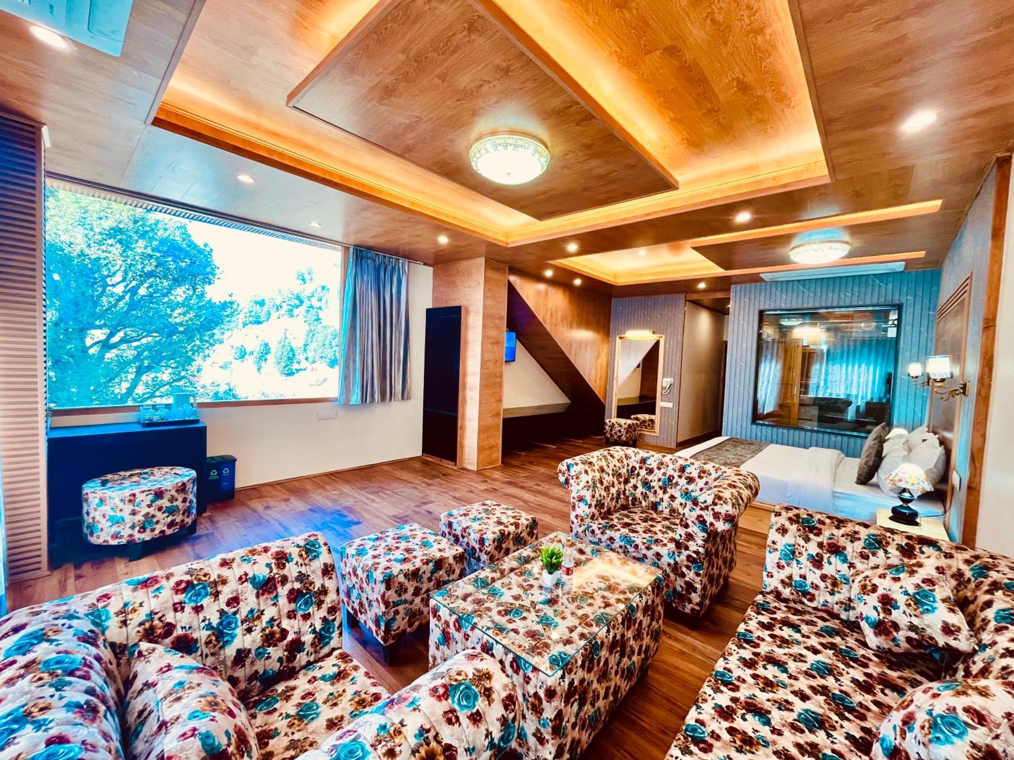 Naina Deventure Resort, Manali - Premium Rooms With Centrally Heated & Scenic View Kültér fotó
