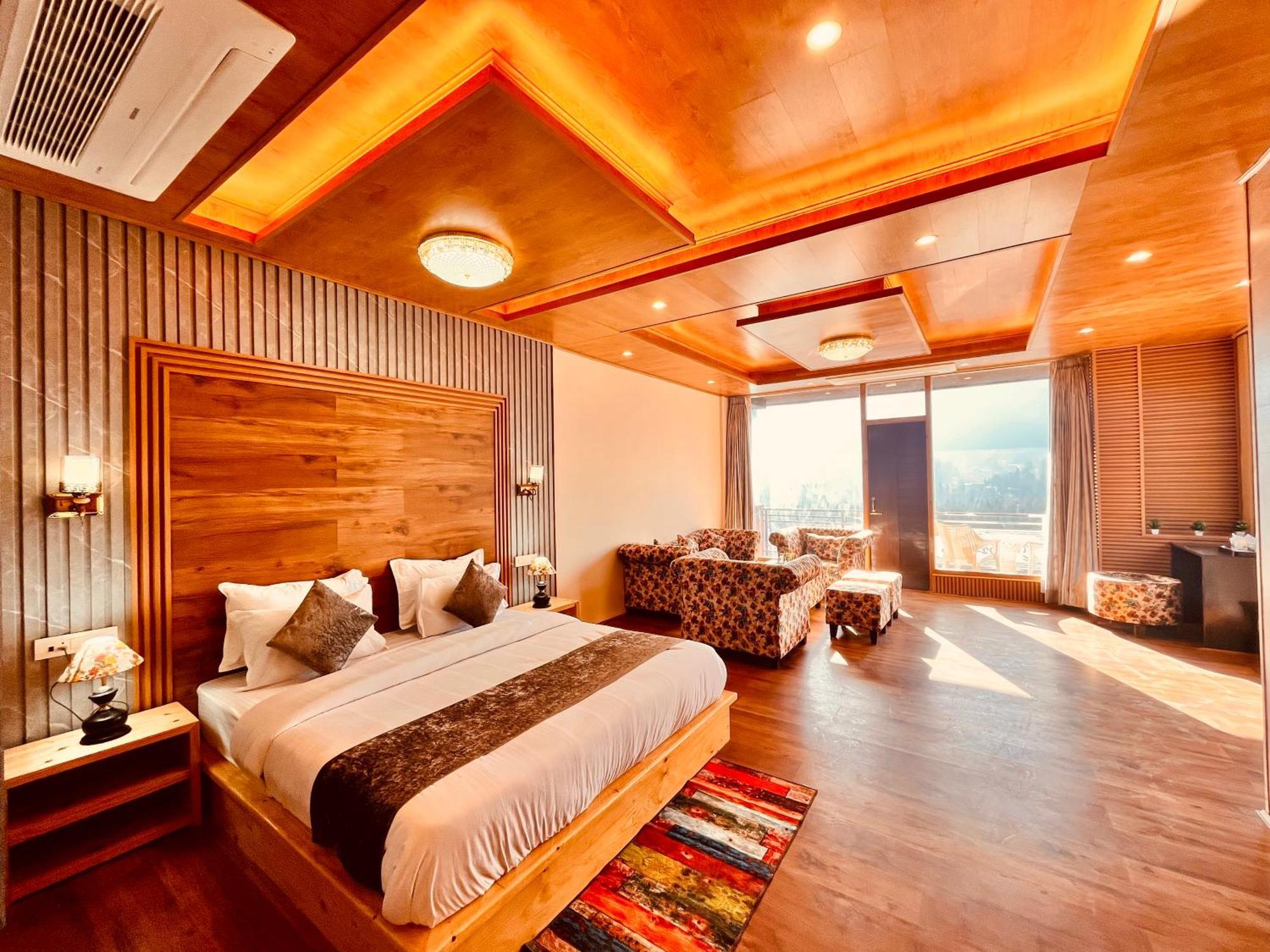 Naina Deventure Resort, Manali - Premium Rooms With Centrally Heated & Scenic View Kültér fotó