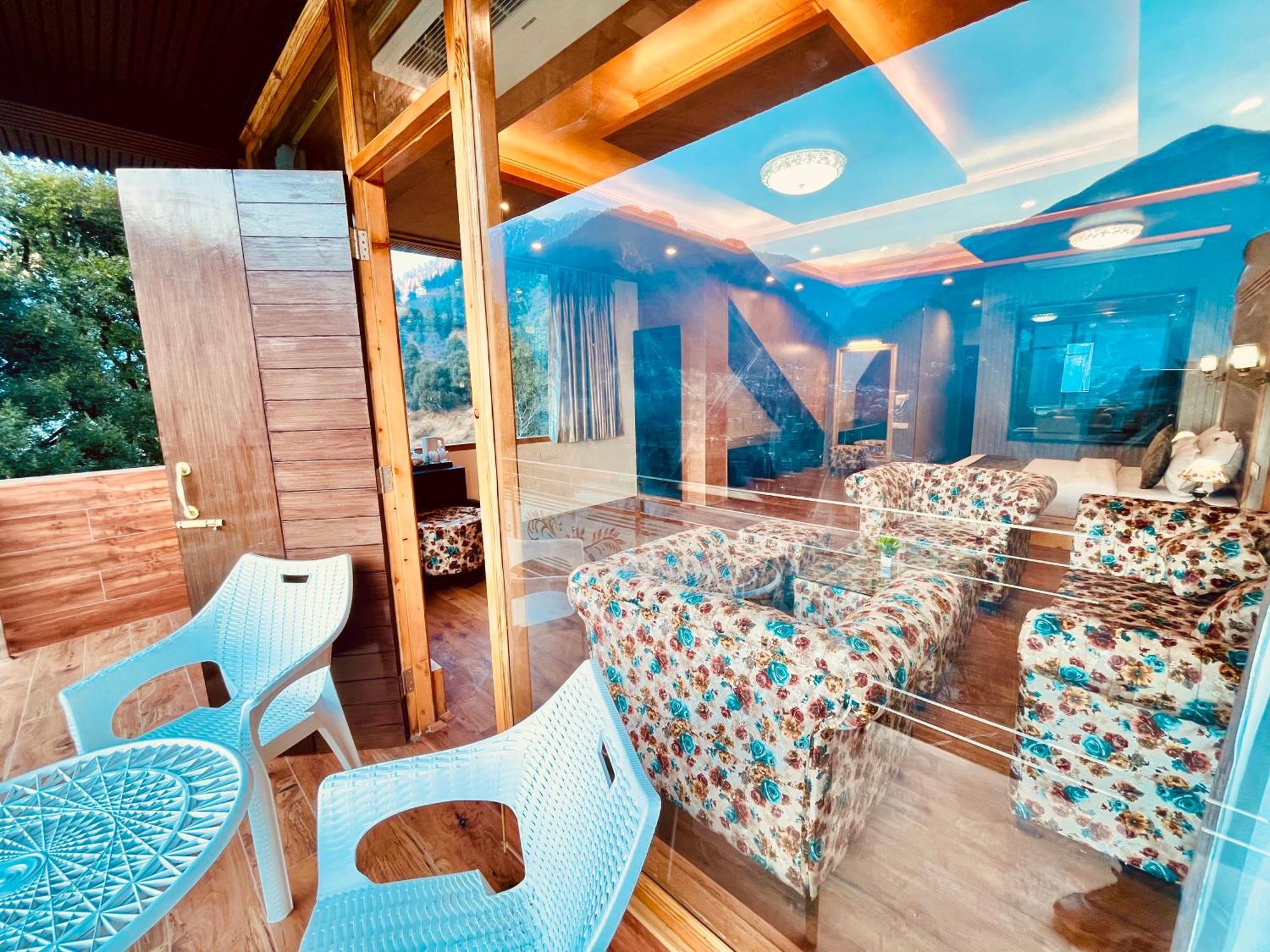 Naina Deventure Resort, Manali - Premium Rooms With Centrally Heated & Scenic View Kültér fotó