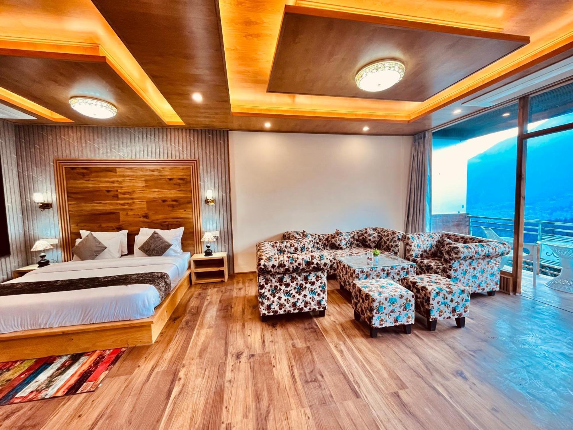 Naina Deventure Resort, Manali - Premium Rooms With Centrally Heated & Scenic View Kültér fotó