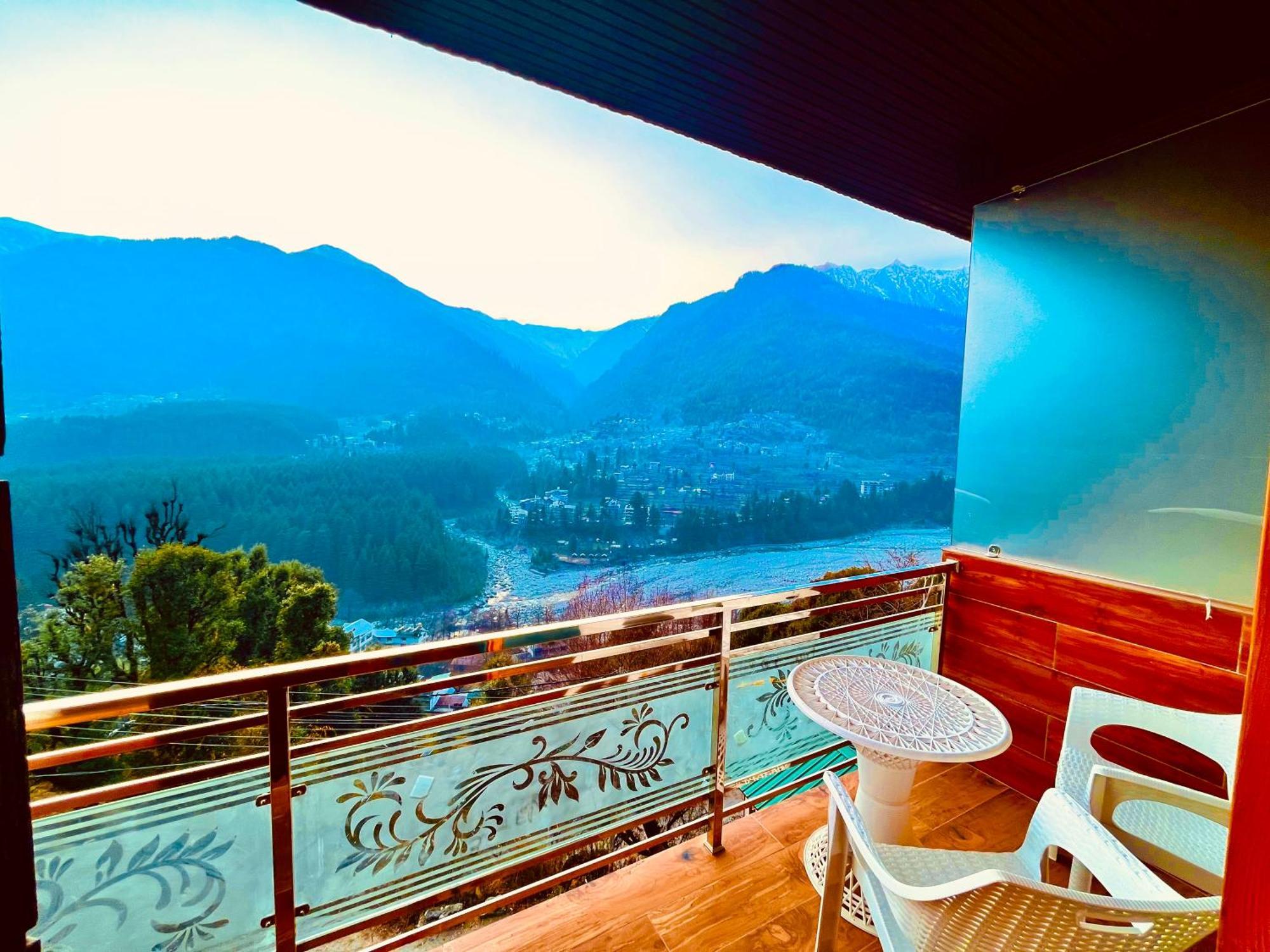 Naina Deventure Resort, Manali - Premium Rooms With Centrally Heated & Scenic View Kültér fotó